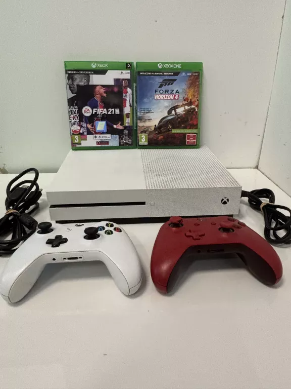 KONSOLA XBOX ONE S (1681) 1TB + 2 PADY + 2 GRY