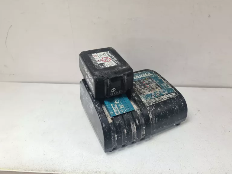 MAKITA AKUMULATOR BL1830B I ŁADOWARKA DC18SD