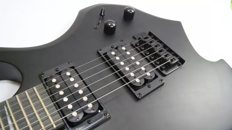 GITARA ELEKTRYCZNA ZESTAW PYLE PMGTRKT101 DO NAUKI/ Z WZMACNIACZEM