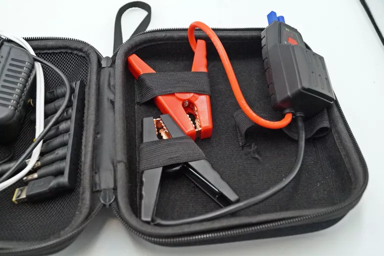 YATO URZĄDZENIE ROZRUCHOWE STARTER POWERBANK 12000