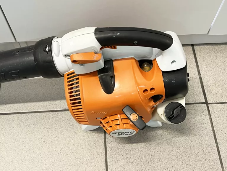 DMUCHAWA SPALINOWA STIHL BG 86