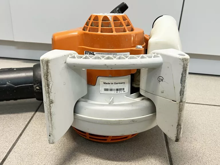 DMUCHAWA SPALINOWA STIHL BG 86