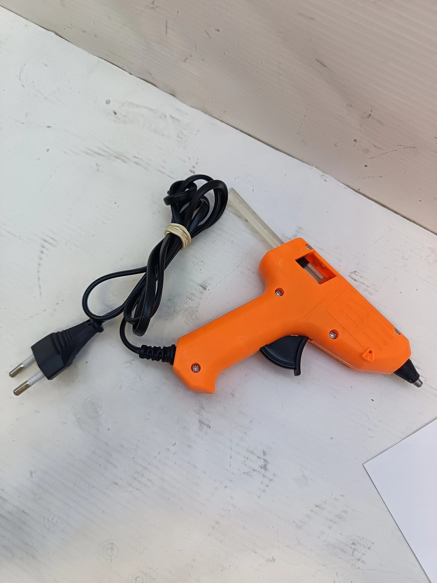 pistolet-na-klej-20w-noniewicza-93-suwalki-lupus-spj