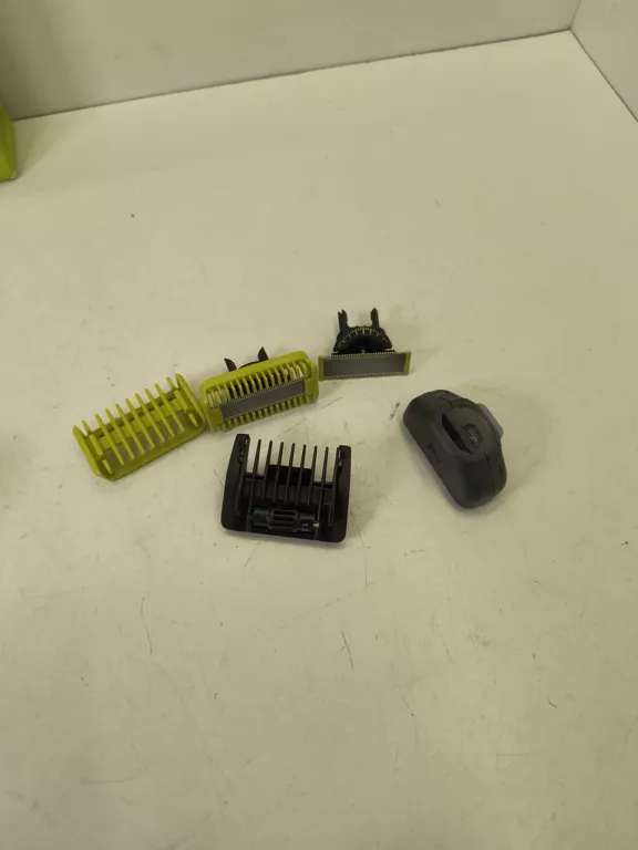 MASZYNKA DO GOLENIA BRODY PHILIPS ONE BLADE