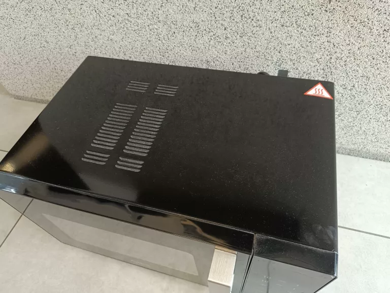 kuchenka-mikrofalowa-amica-amgf23e1gfb-23l-stan-11323-2