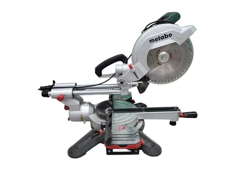 PIŁA UKOŚNICA METABO KGS 254 M
