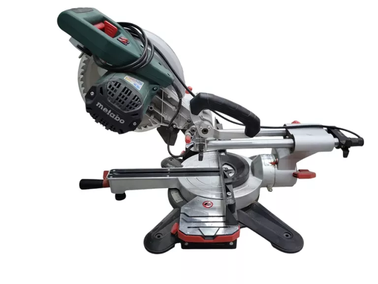 PIŁA UKOŚNICA METABO KGS 254 M