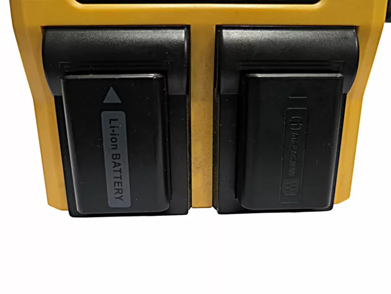 ŁADOWARKA PATONA DUAL LCD 1809