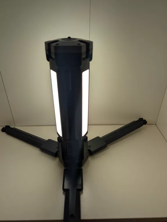 LAMPA ROBOCZA WERCKMANN 24-41CM