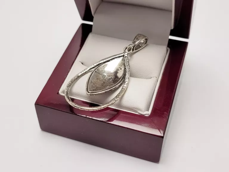SREBRNA ZAWIESZKA 5,49G PR.925
