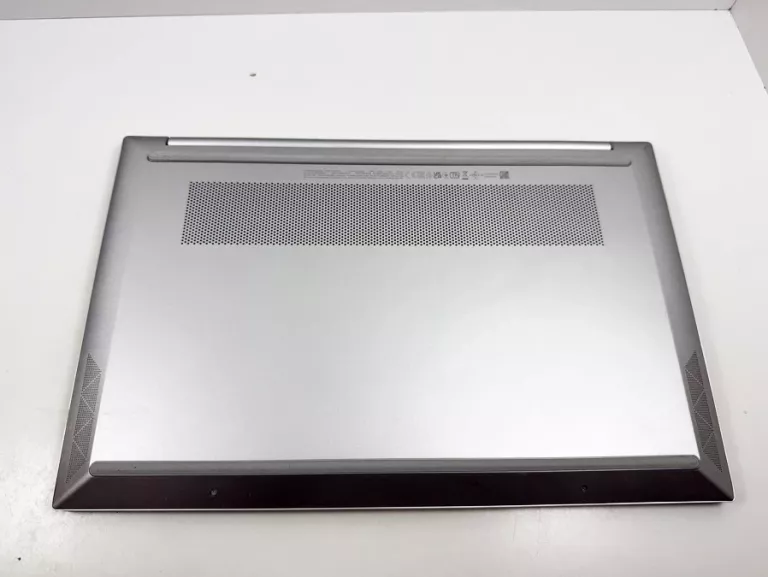 LAPTOP HP PAVILION LAPTOP 15-EH1113NW 15,6"