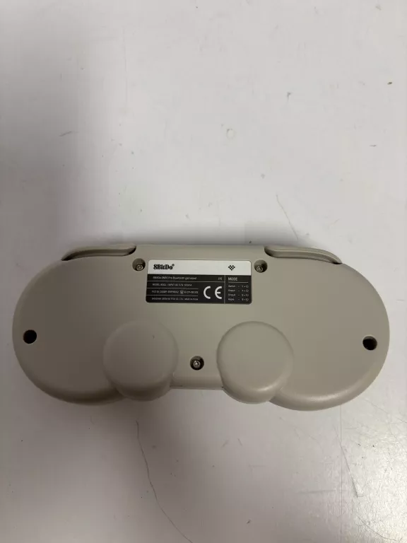 PAD BEZPRZEWODOWY, PRZEWODOWY 8BITDO SN30 PRO BLUETOOTH GAMEPAD HALL