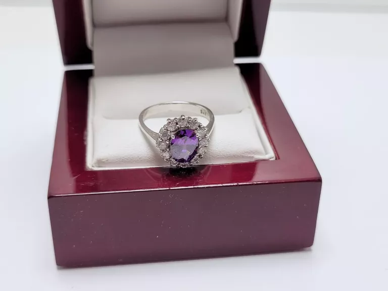 PIĘKNY SREBRNY PIERŚCIONEK 3,24G PR.925 ROZ.10