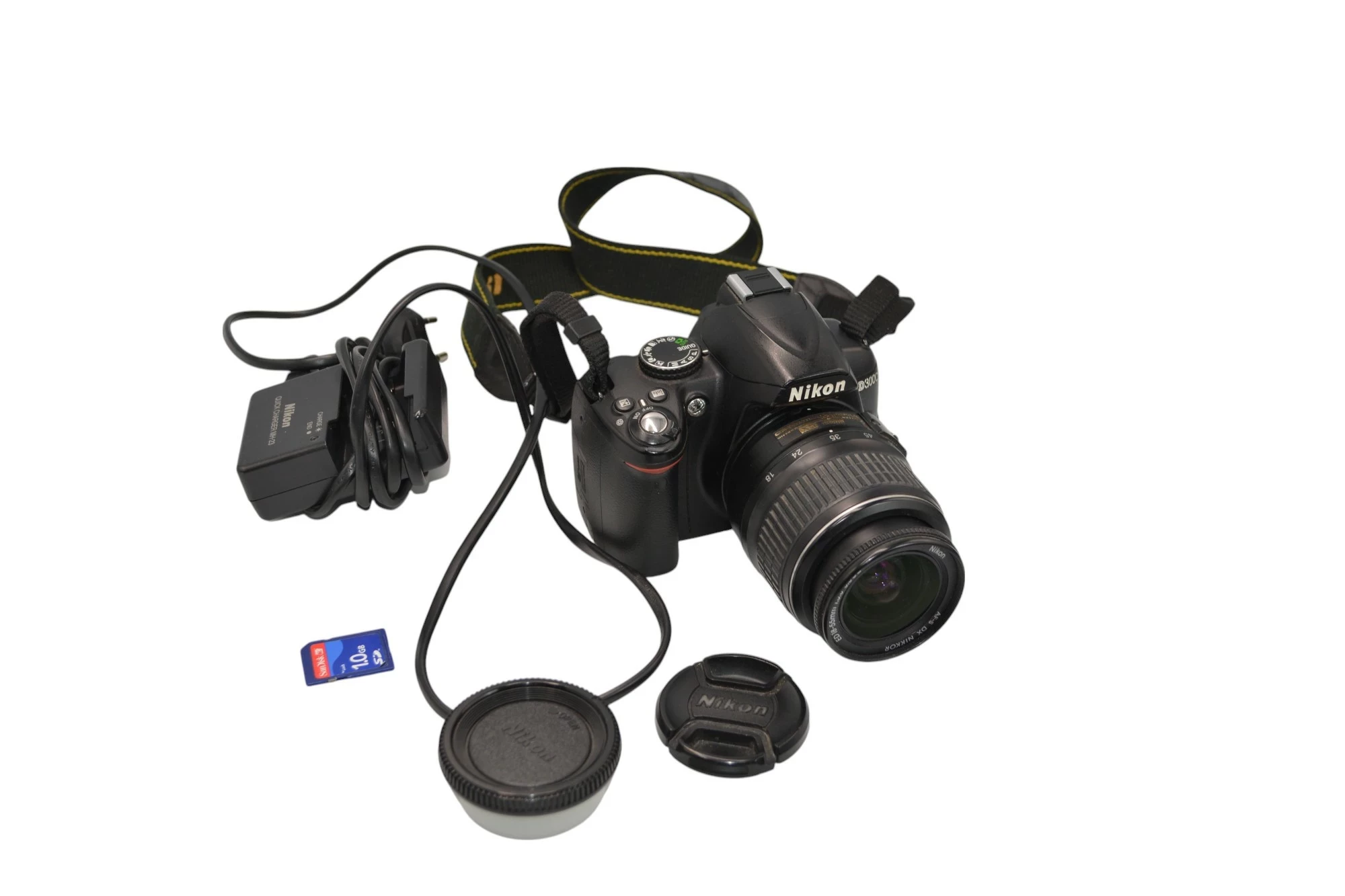 aparat-cyfrowy-nikon-d3000-obiektyw-dx-swm-af-s-nikon-10563-zdjec-kod-producenta-vba250ae