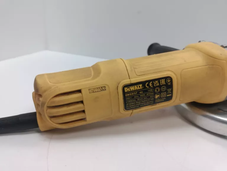 SZLIFIERKA KĄTOWA DEWALT DWE4157 900W