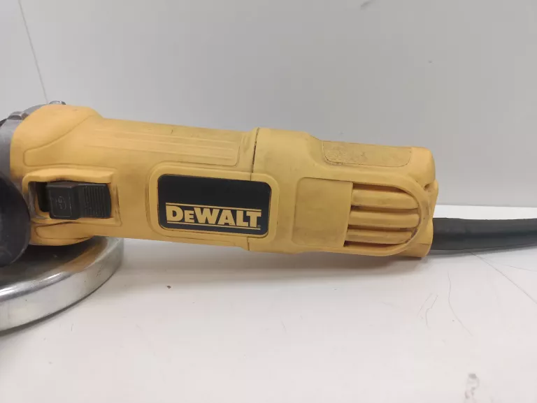 SZLIFIERKA KĄTOWA DEWALT DWE4157 900W