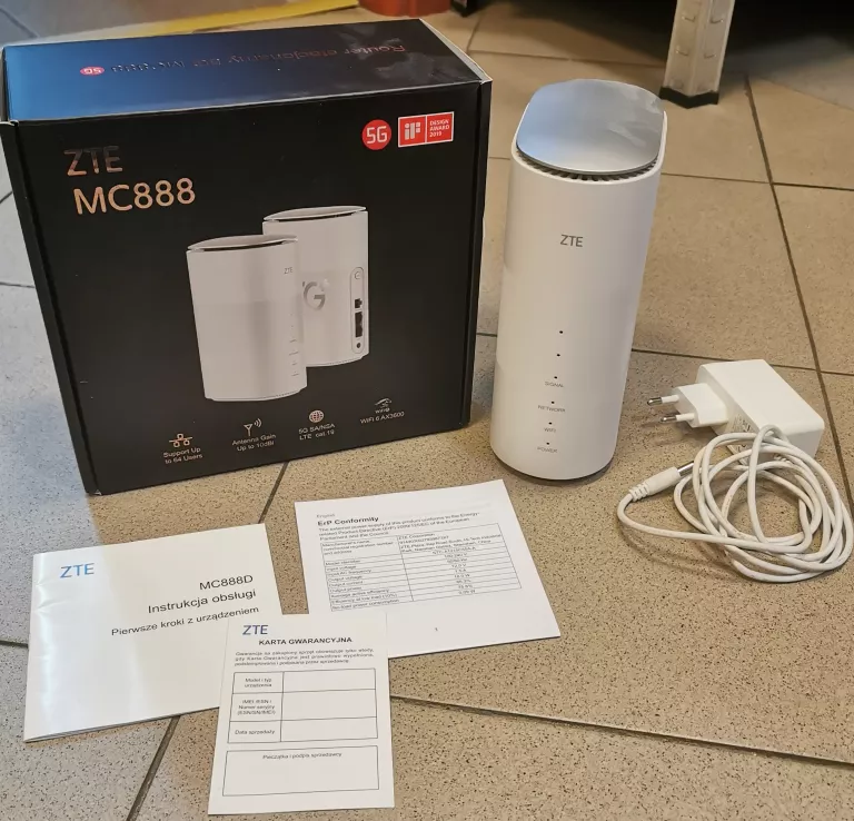 ROUTER ZTE MC888