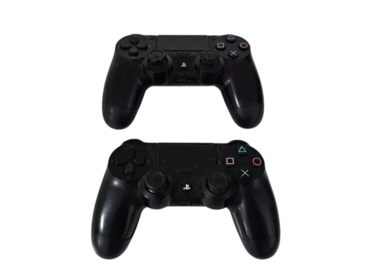 KONSOLA SONY PS4 CUH-10033A + 2X PAD/GRA FIFA 18