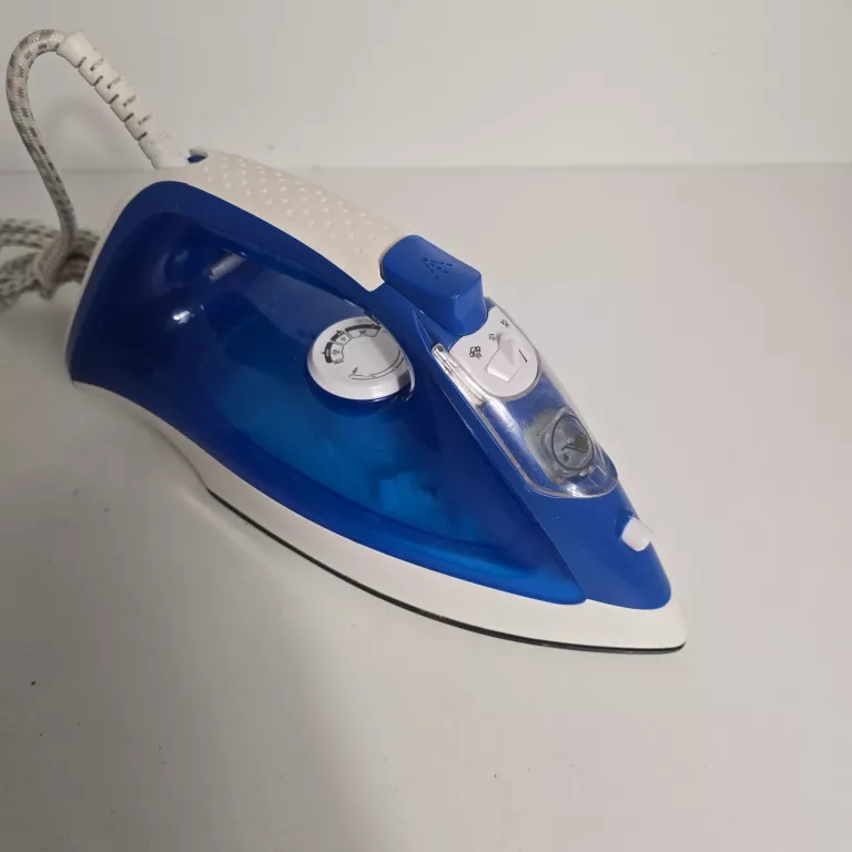ZELAZKO TEFAL ACCESS 2000 W