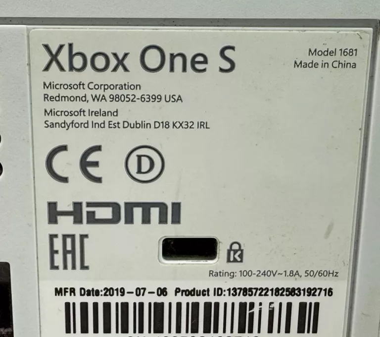 konsola-microsoft-xbox-one-s-1-tb-wersja-konsoli-130591-2