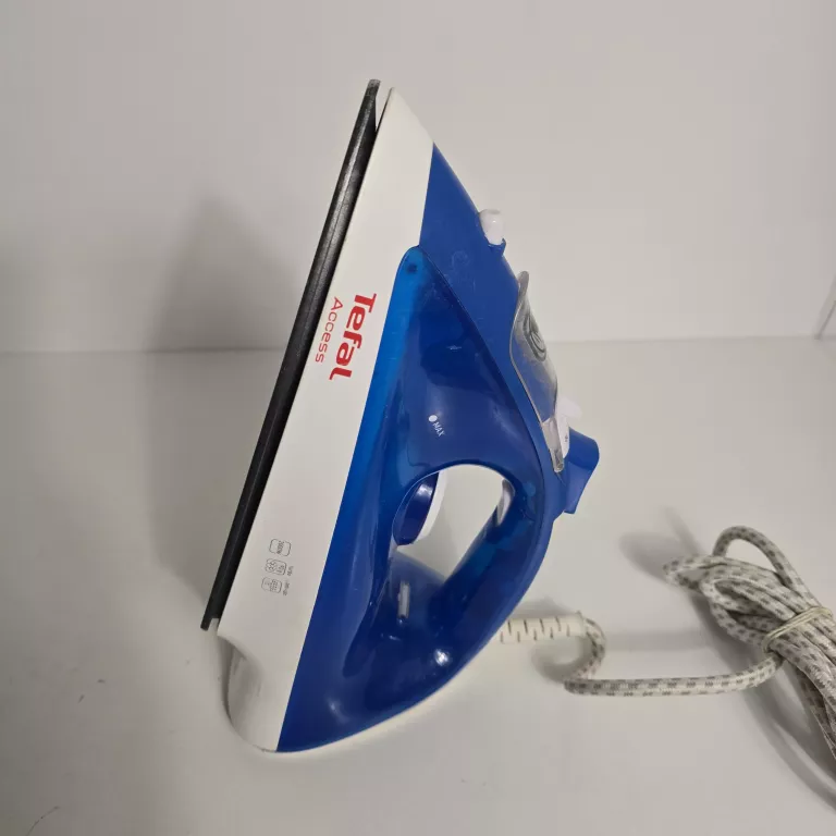 ZELAZKO TEFAL ACCESS 2000 W
