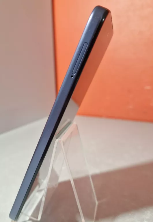 TELEFON MOTOROLA MOTO G35 5G KPL