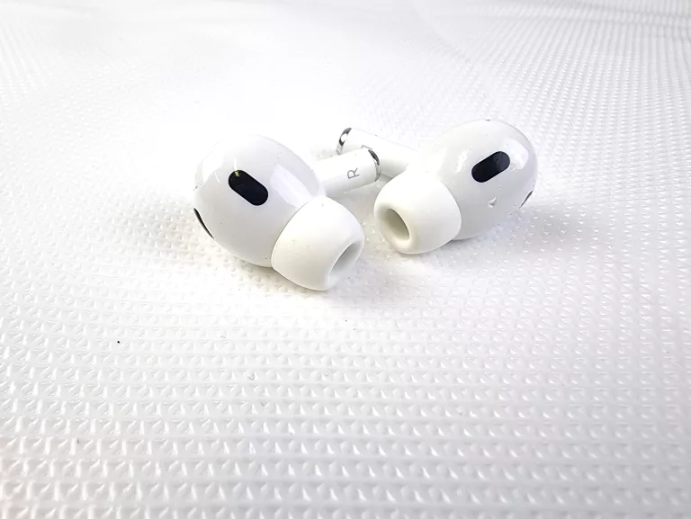SŁUCHAWKI APPLE AIRPODS PRO 2 GEN PUDEŁKO