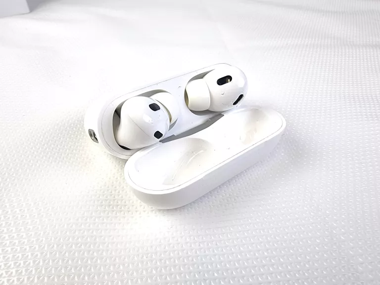 SŁUCHAWKI APPLE AIRPODS PRO 2 GEN PUDEŁKO