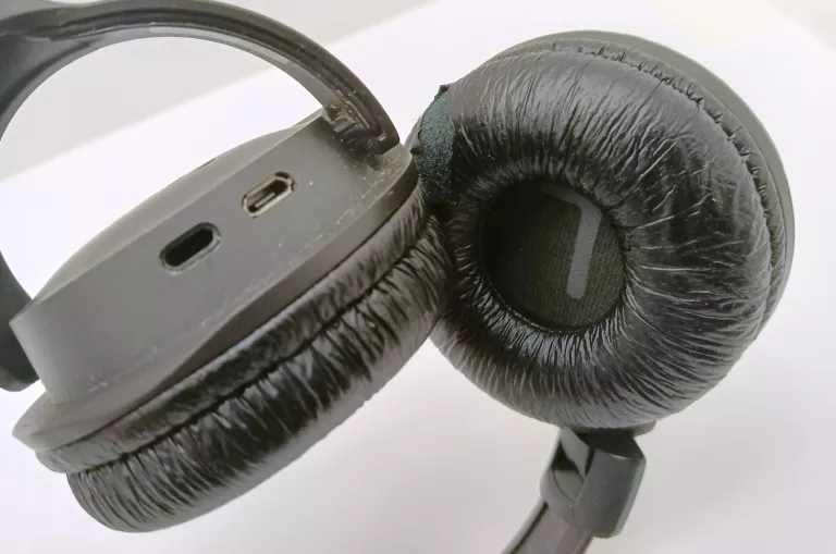 SŁUCHAWKI BEZPRZEWODOWE NAUSZNE JBL TUNE 500BT