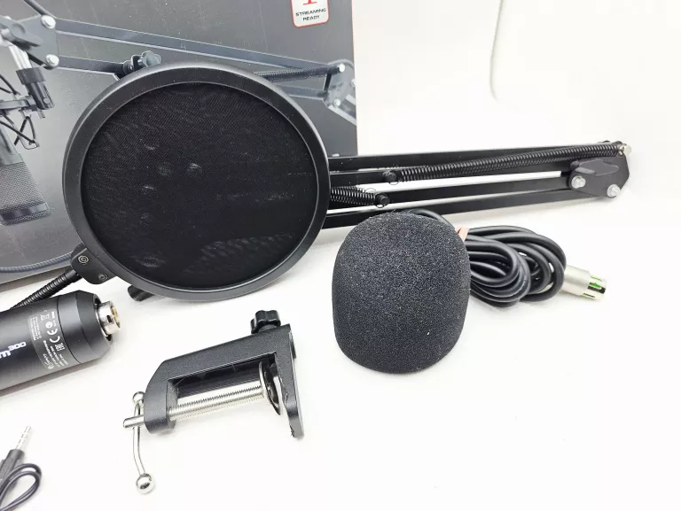 MIKROFON GENESIS RADIUM 300 XLR (BRAK GUMECZEK W KOSZYCZKU)