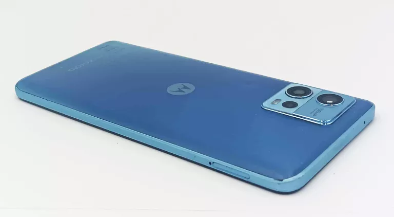 TELEFON MOTOROLA MOTO G72