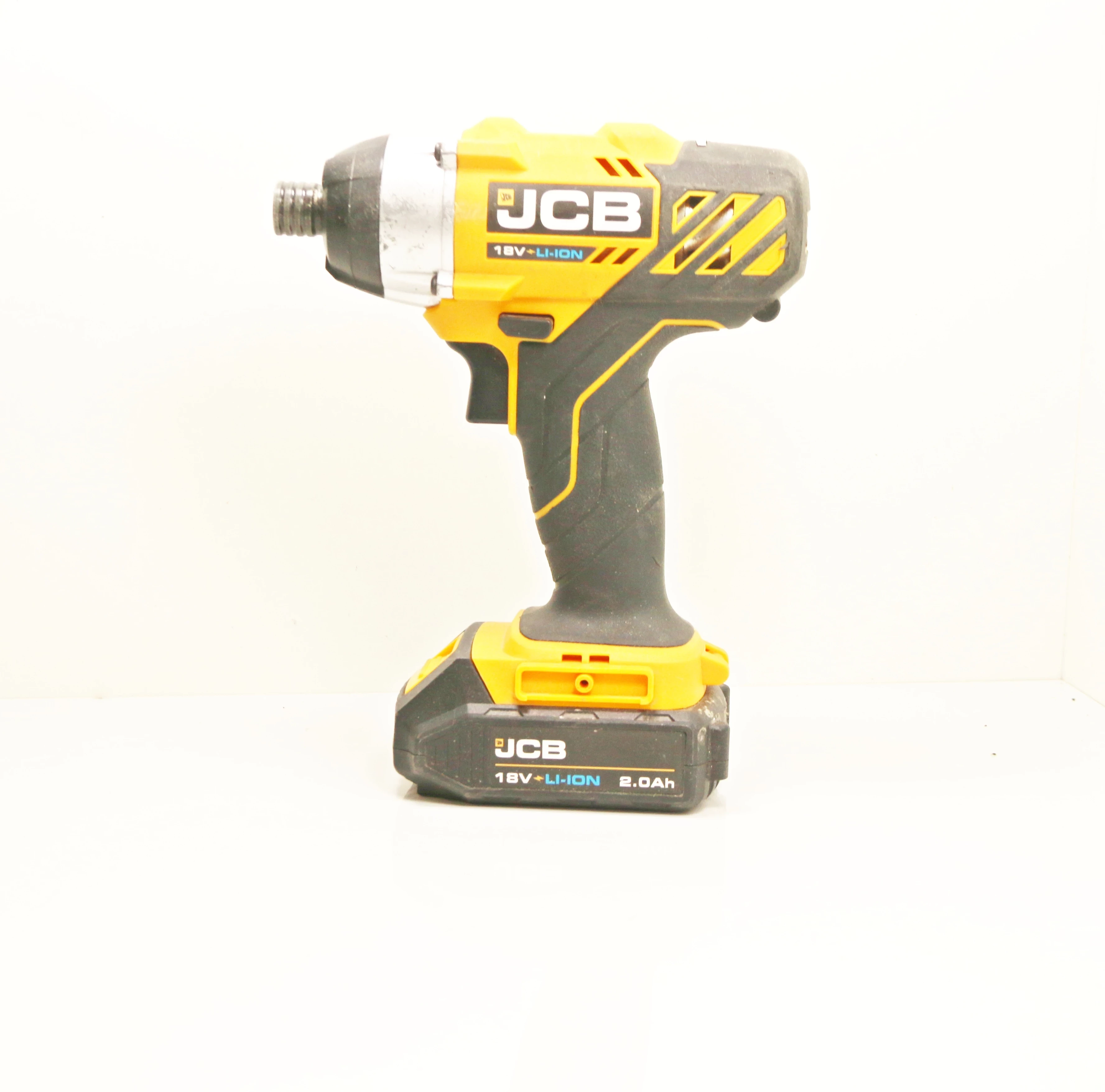 zakretarka-akumulatorowa-klucz-udarowy-jcb-18id-okopowa-7a-warszawa
