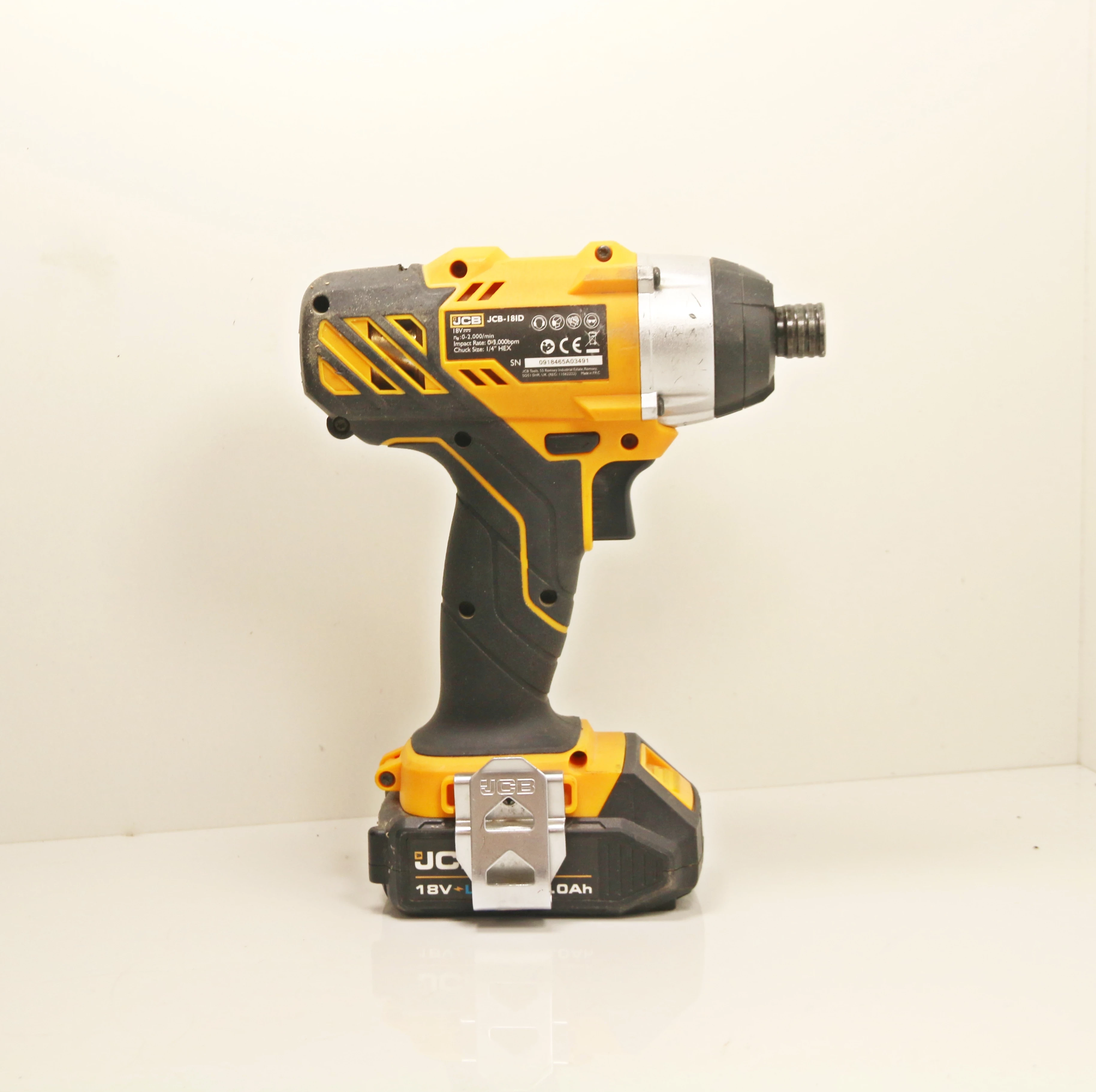 zakretarka-akumulatorowa-klucz-udarowy-jcb-18id-stan-11323-2