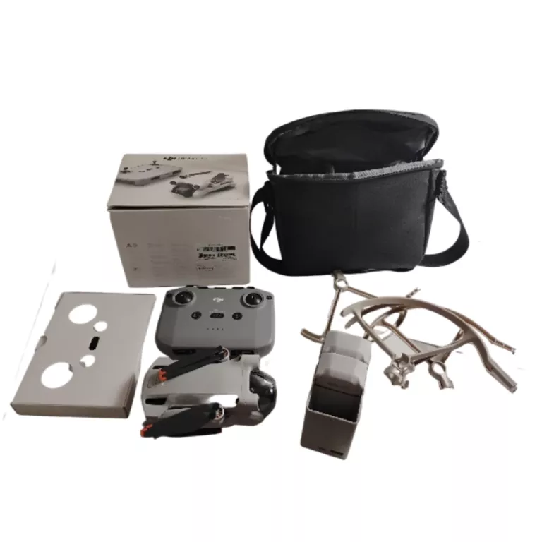 DRON DJI MINI 3 PRO + FLY MORE COMBO