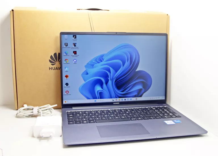 LAPTOP HUAWEI MATEBOOK D 16 2024 I5-12450H 16GB 1TB SSD WIN11