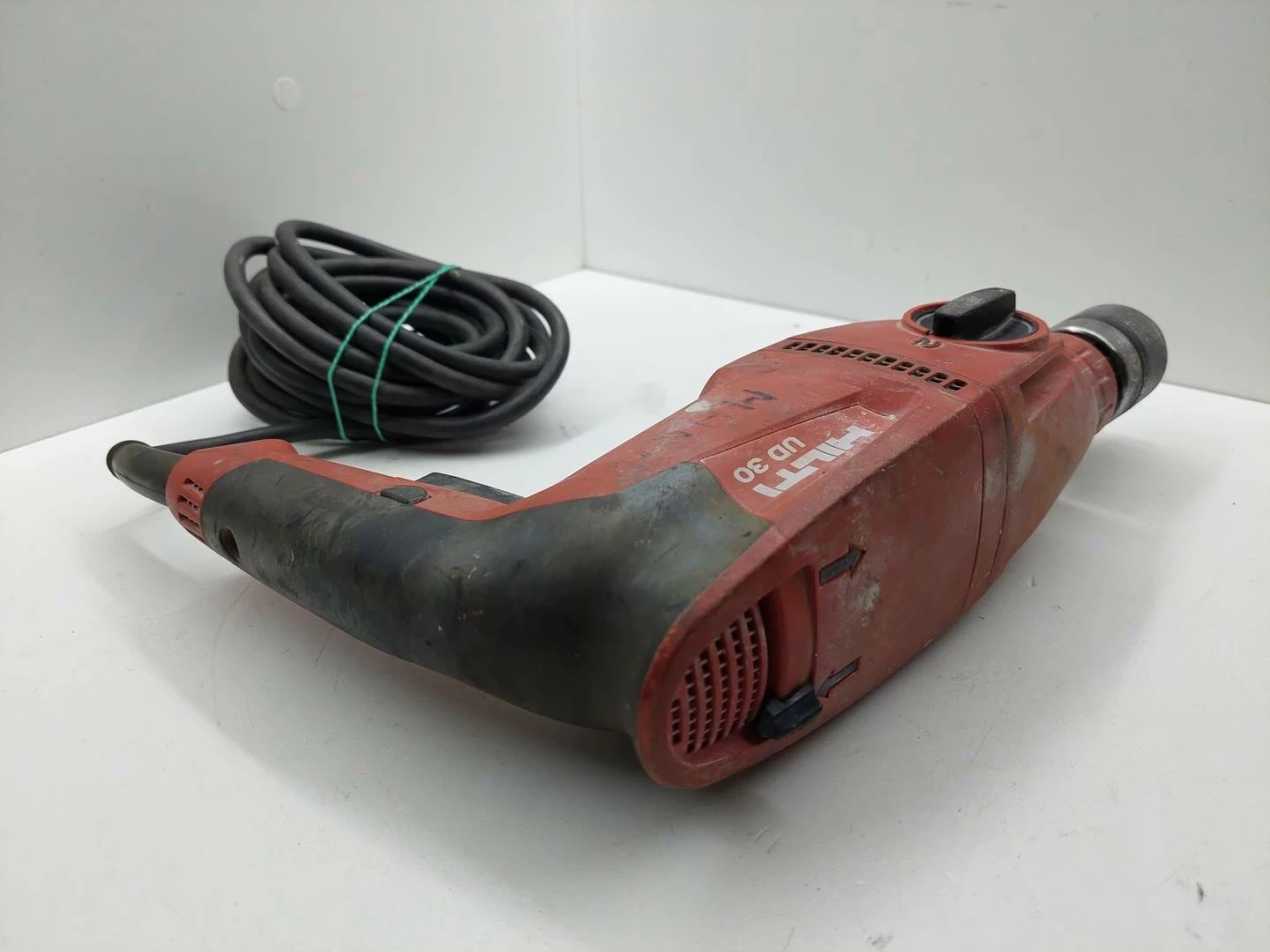 wiertarka-hilti-ud-30-moc-128554-2