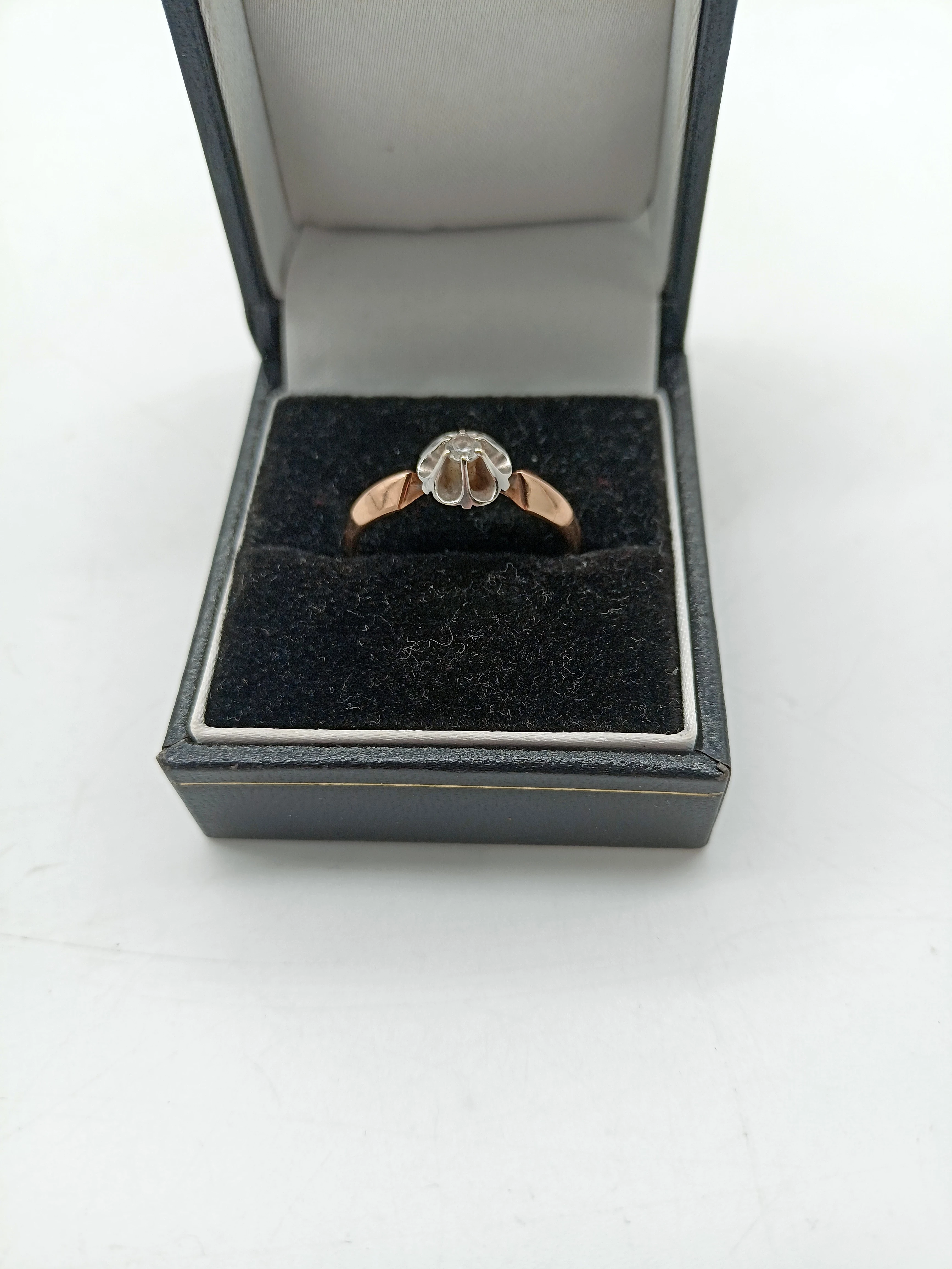 wyrob-jubilerski-uzywany-zloty-pierscionek-211-585-stan-11323-2