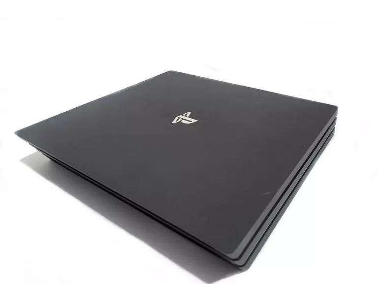 konsola-sony-play-station-4-pro-ps4-pro-model-cuh-7216b-1tb-zestaw-stan-11323-2