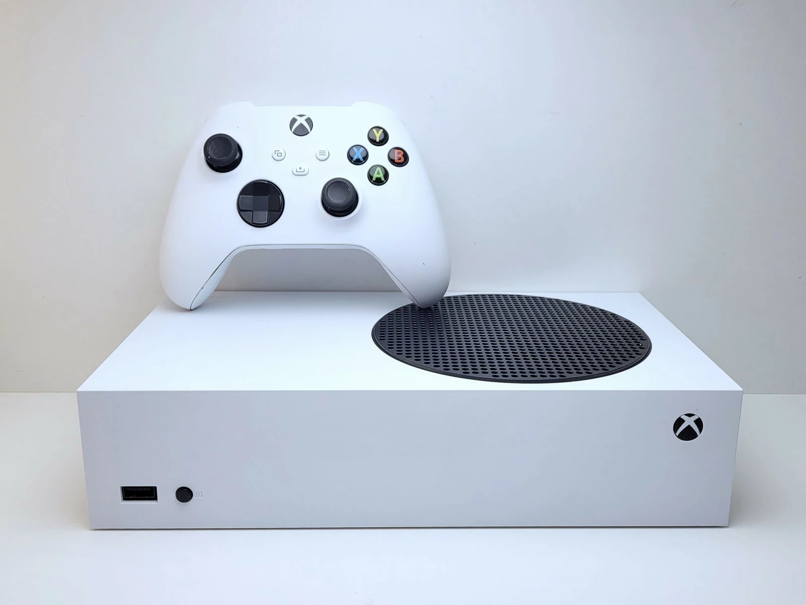 konsola-microsoft-xbox-series-s-512gb-komplet-informacje-o-bezpieczenstwie-218669-1