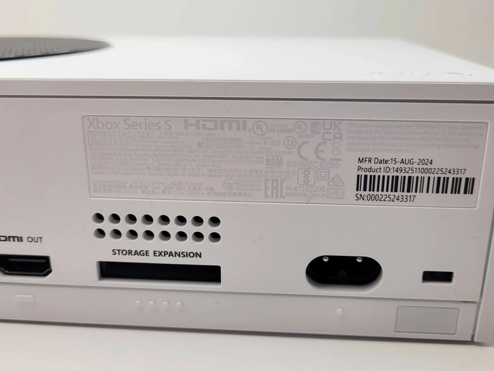 konsola-microsoft-xbox-series-s-512gb-komplet-stan-11323-2