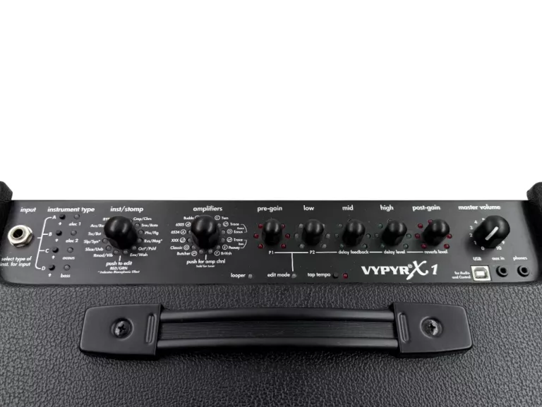 WZMACNIACZ GITAROWY COMBO PEAVEY VYPYR X1 230EB 20W 220-240V 50-60HZ