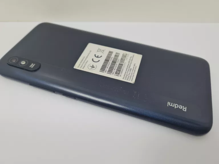 XIAOMI REDMI 7A 3 GB / 32 GB CZARNY