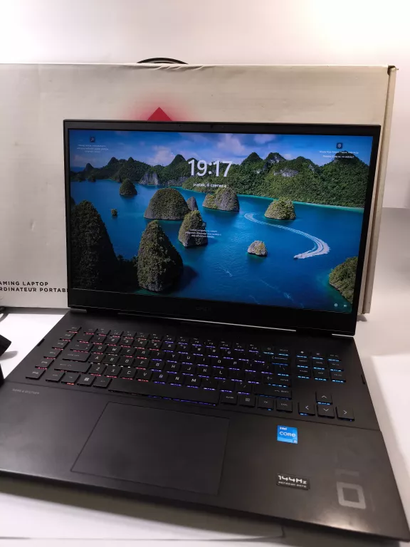 LAPTOP HP OMEN 17-CK0720NW, KOMPLET