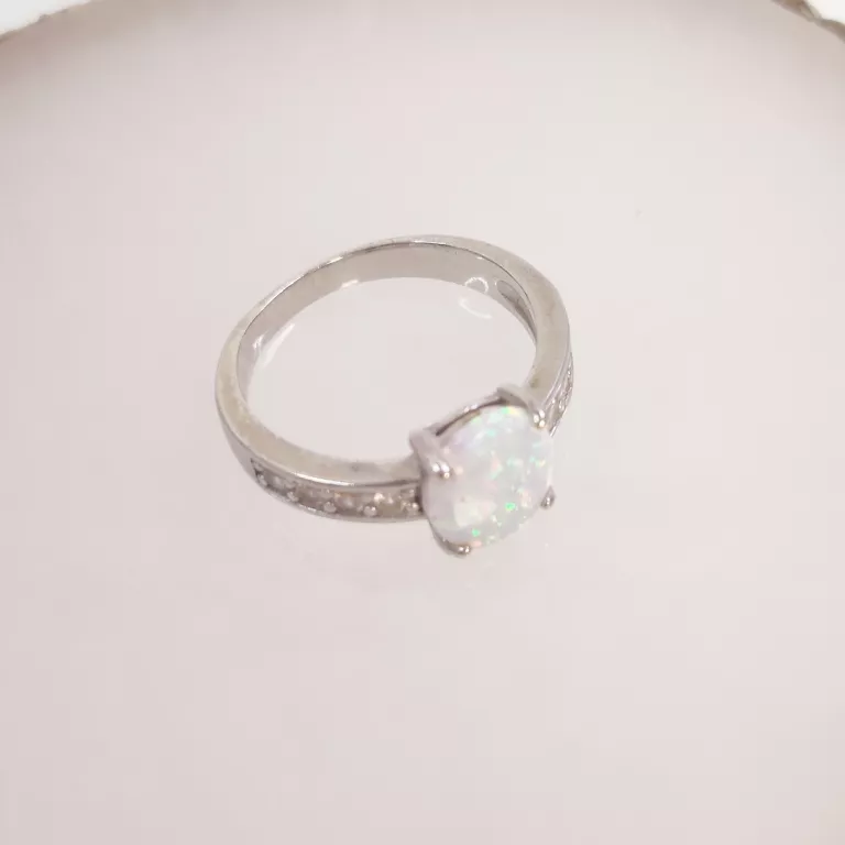 srebrny-pierscionek-z-opalem-315g-925-r15-stan-11323-2