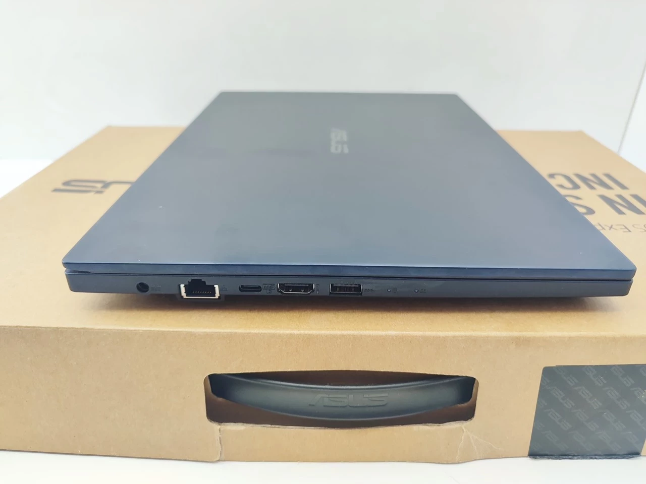 laptop-asus-expertbook-p2451fb-eb0018r-i3-8gb256gb-seria-procesora-4366-30