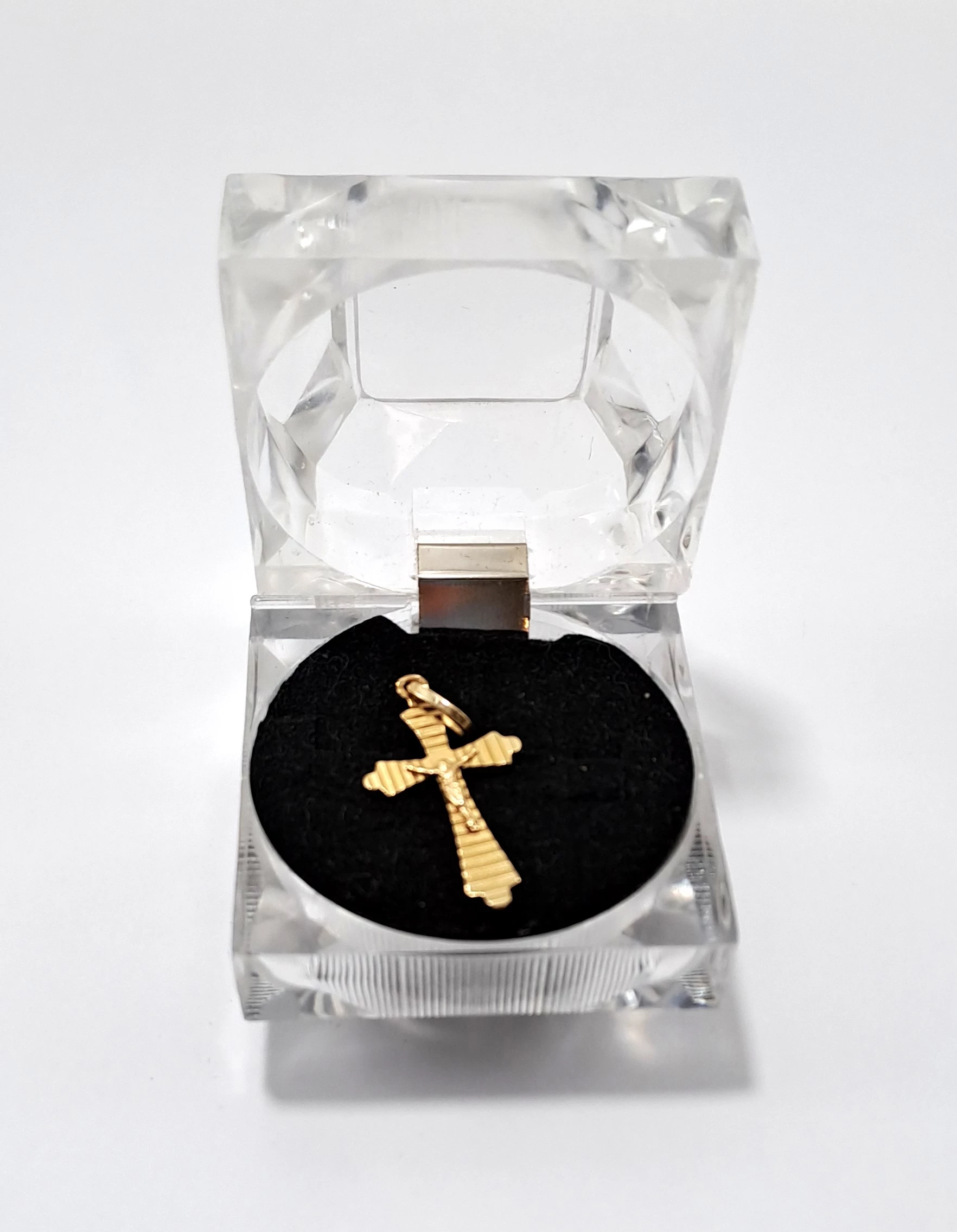 wyrob-jubilerski-uzywany-zloty-krzyzyk-585167g-ean-gtin-5900025373248