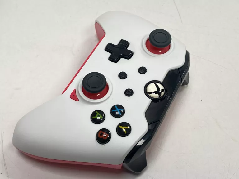 2 PADY PRZEWODOWE FUSE WHITE