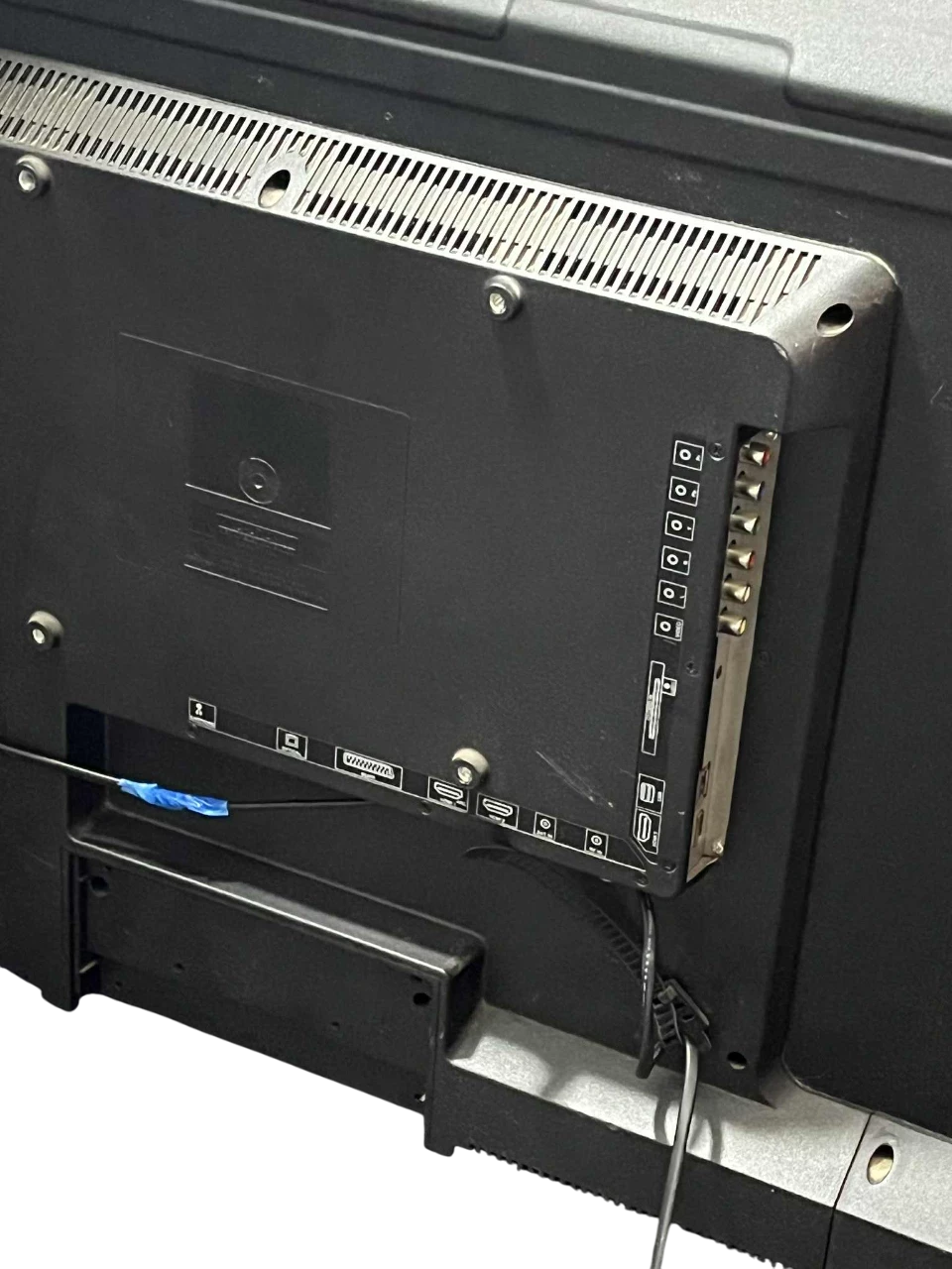 telewizor-sharp-aquos-led-lc-40cfe4042e-uszkodzony-kod-producenta-lc40cfe4042e