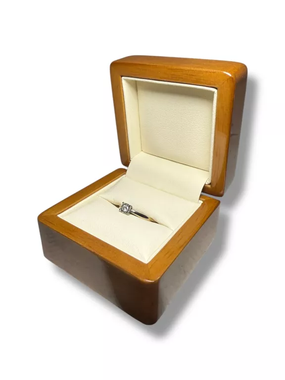 piekny-zloty-pierscionek-z-brylantem-213g585r10-stan-11323-2