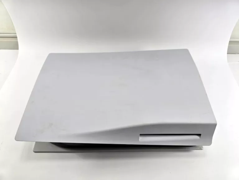 KONSOLA PS5 825GB CFI-1216A Z NAPĘDEM